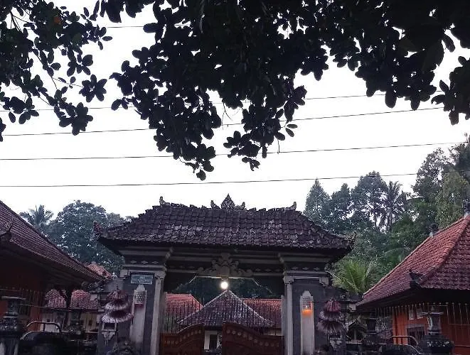 ゲストハウス Gampil House